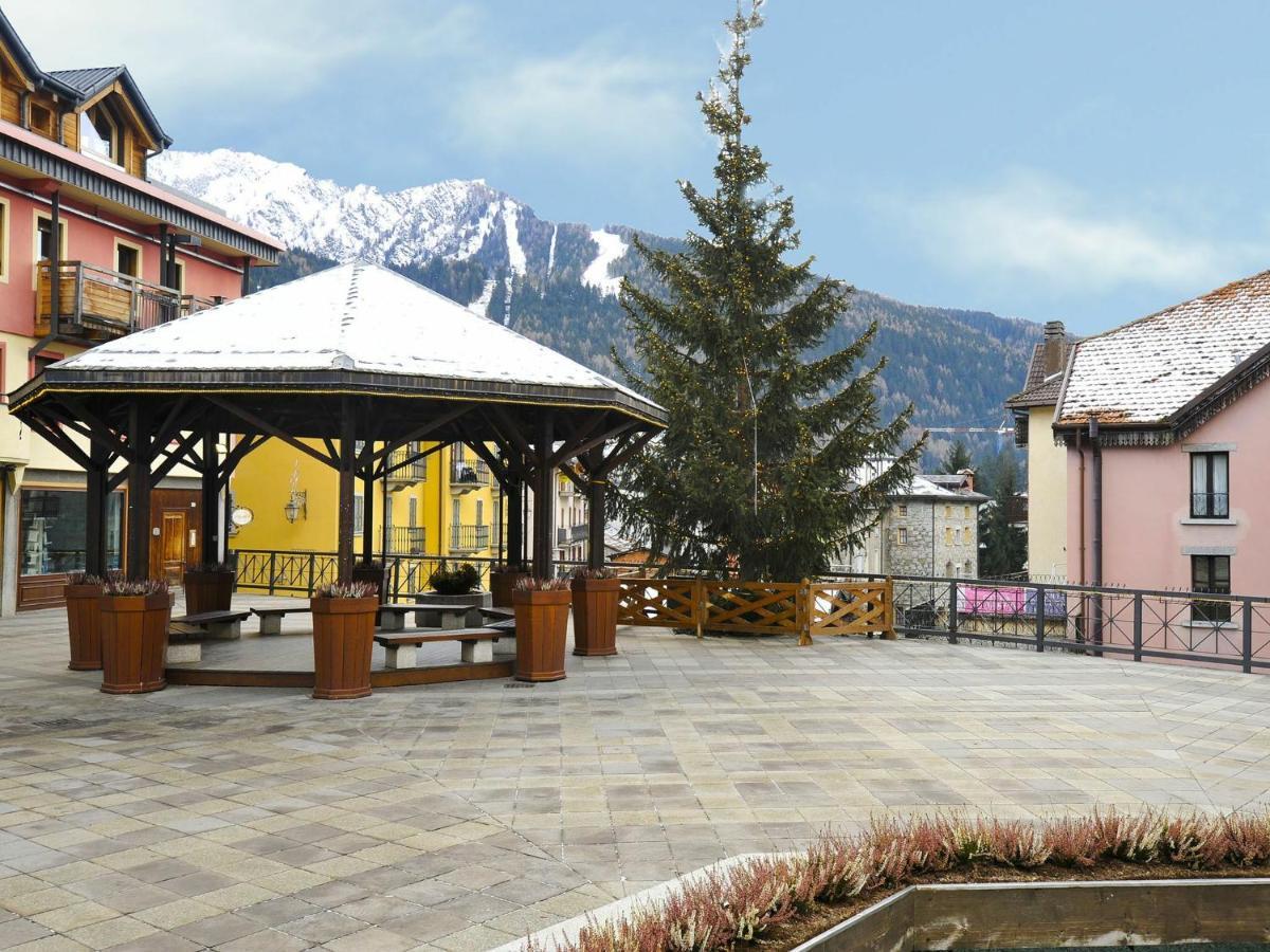 Residenze Holiday Park Villa Ponte Di Legno Esterno foto