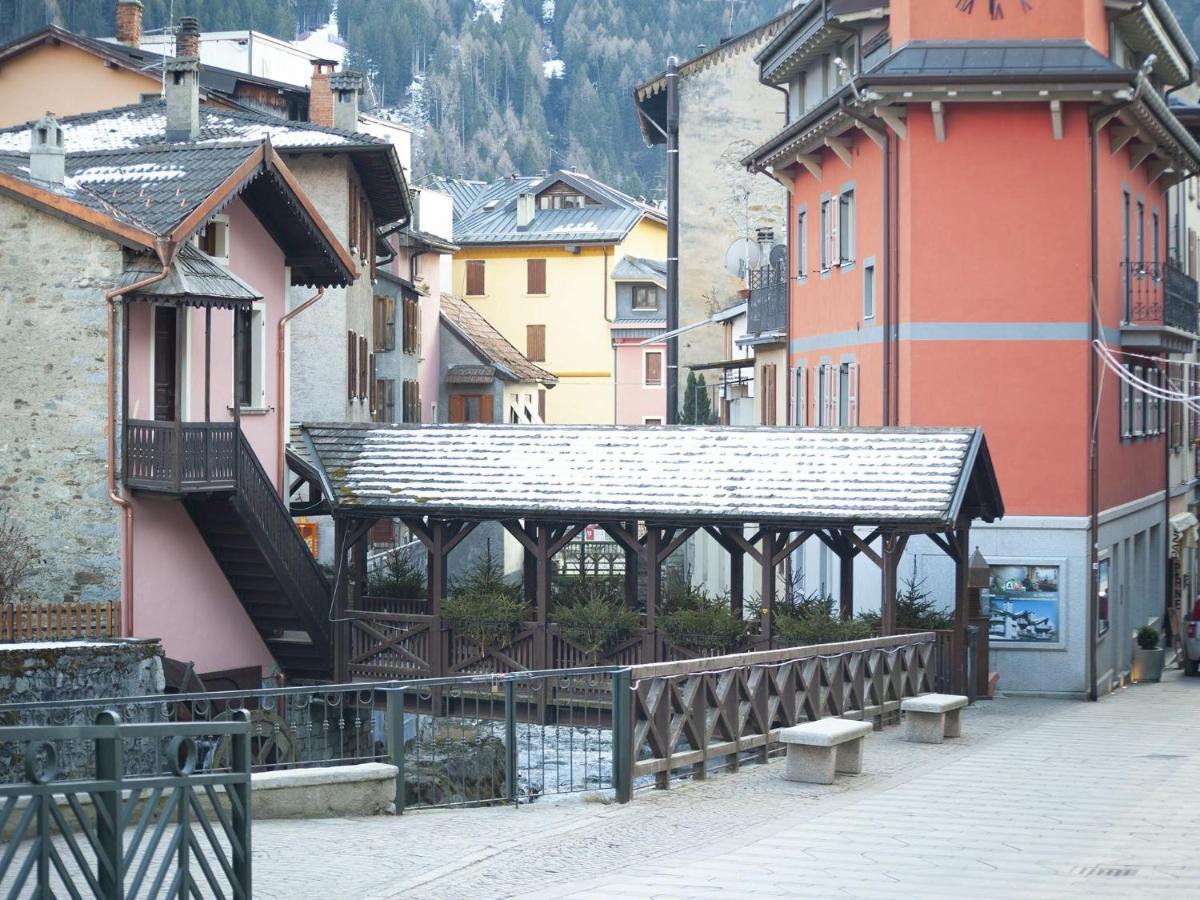 Residenze Holiday Park Villa Ponte Di Legno Esterno foto